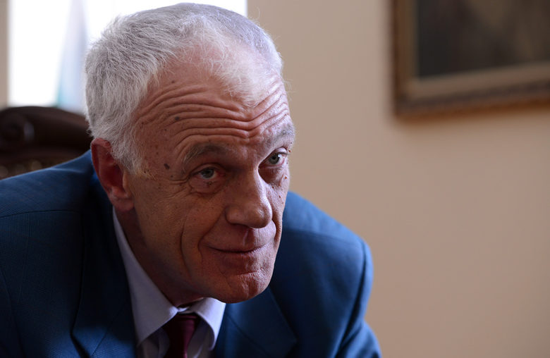 Министър Николай Милошев: По-добре да инвестираме в студентски практики, отколкото в стипендии