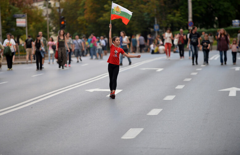 В събота основни булеварди в София се превърнаха в пешеходни зони