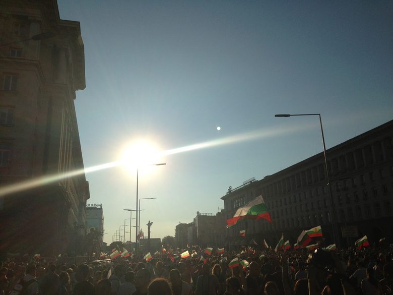 Общ поглед към протеста на Ларгото