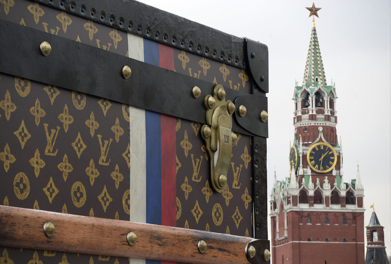 Louis Vuitton изгуби битката с Кремъл за Червения площад