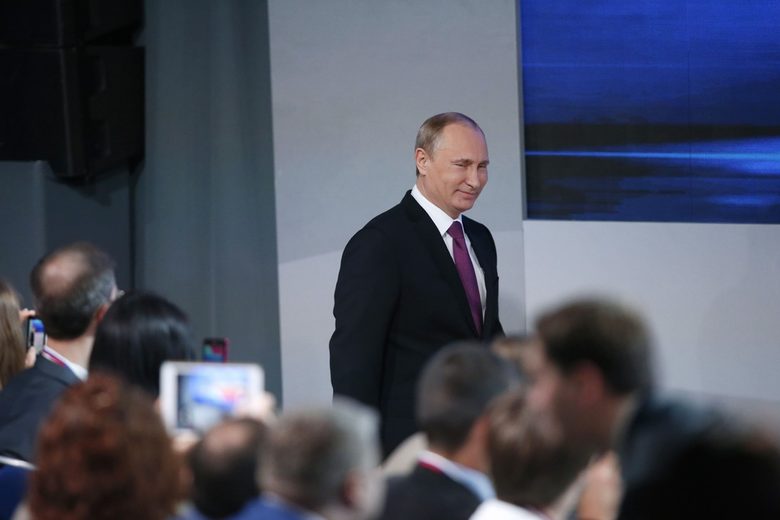 Путин: Икономиката на Русия ще се възстанови до две години (хронология) Путин: Икономиката на Русия ще се възстанови до две години (хронология)