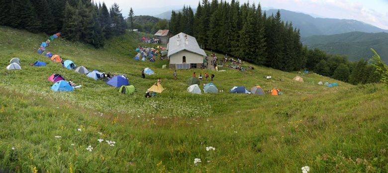 Снимката е от Фейсбук страницата на хижа "Амбарица". Тя е домакин на фестивала на боровинките, който и тази година ще се проведе в края на юли. Снимката е от Фейсбук страницата на хижа "Амбарица". Тя е домакин на фестивала на боровинките, който и тази година ще се проведе в края на юли.