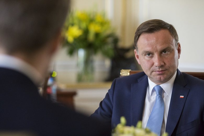 Полският президент: Банките трябва да решат проблема с кредити във франкове Полският президент: Банките трябва да решат проблема с кредити във франкове