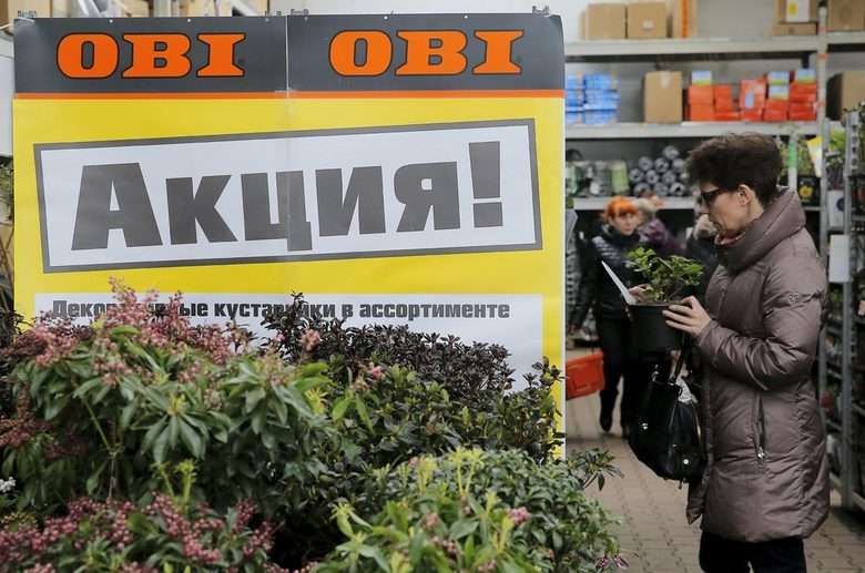 Търговците забелязват увеличено търсене на семена на зеленчуци от края на 2014 г. след анексирането на полуостров Крим, когато рублата загуби половината от стойността си спрямо долара, цените на хранителните продукти се увеличиха значително, а доходите на населението намаляха.