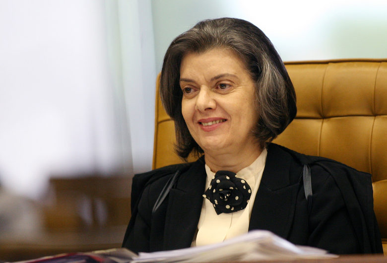 Кармен Лусия Кармен Лусия