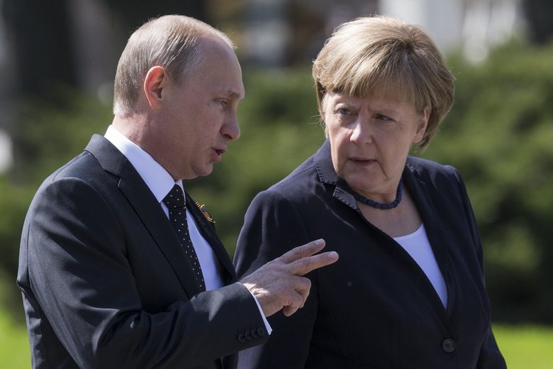 Пред "Ислямска държава" Путин не изглежда толкова лош Пред "Ислямска държава" Путин не изглежда толкова лош