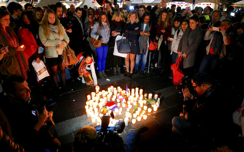 Мъж с криминално минало, непознат за тайните служби, уби десетки в Ница (обзор)