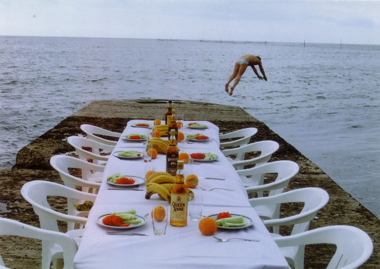 "Явната закуска", 1992 г., акци
