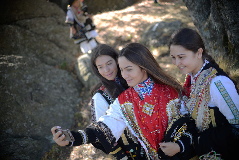 Стотици каракачани отпразнуваха произхода си с носталгия и гордост