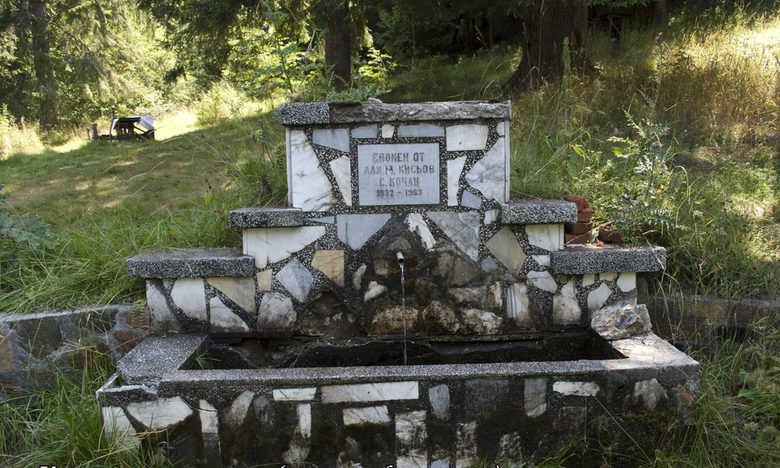 Да увековечиш паметта на близък с... чешма