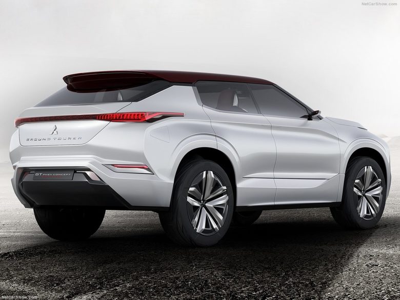 "Мицубиши" представя своя SUV от следващо поколение