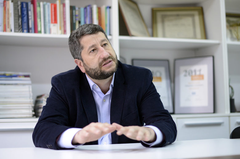 Христо Иванов: Тандемът Борисов - Пеевски продължава - или ще оцелее заедно, или ще загине заедно