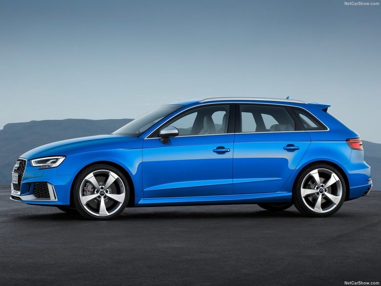 Новото "Ауди" RS3 Sportback ползва най-мощният петцилиндров мотор в света