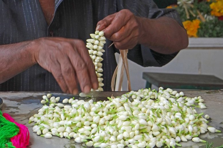 By Jean-Pierre Dalbéra from Paris, France (Le marché aux fleurs (Madurai, Inde)) [CC BY 2.0 (http://creativecommons.org/licenses/by/2.0)], via Wikimedia Commons