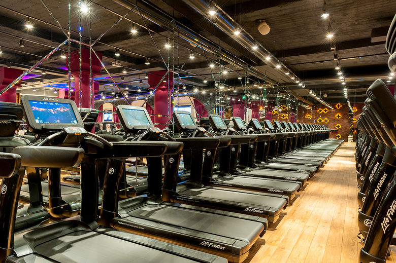 Pulse Fitness стана на 5 години