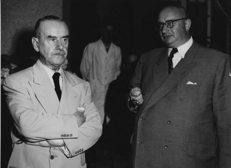 Томас Ман с кмета на Франкфурт на Майн Валтер Колб на 24 юли 1949 г.