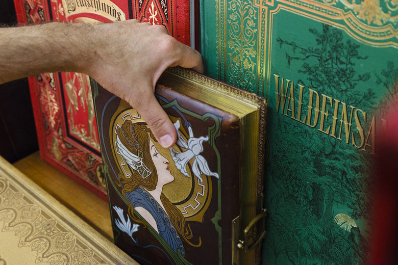 Мишел Уелбек е звездата на Франкфуртския панаир на книгата, посветен на "по-силна Европа"