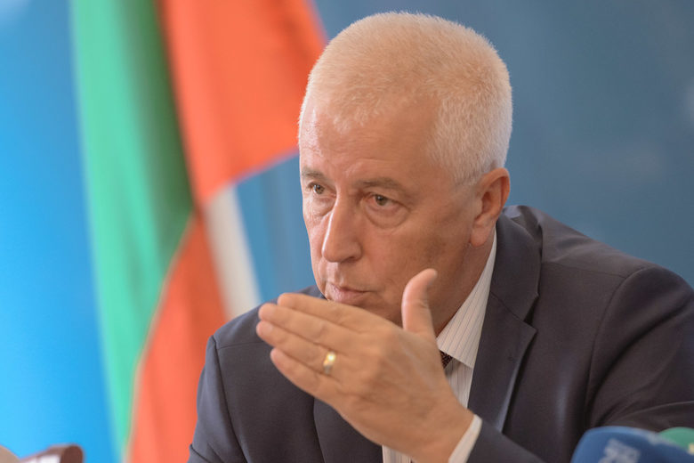 проф. Николай Петров, министър на здравеопазването
