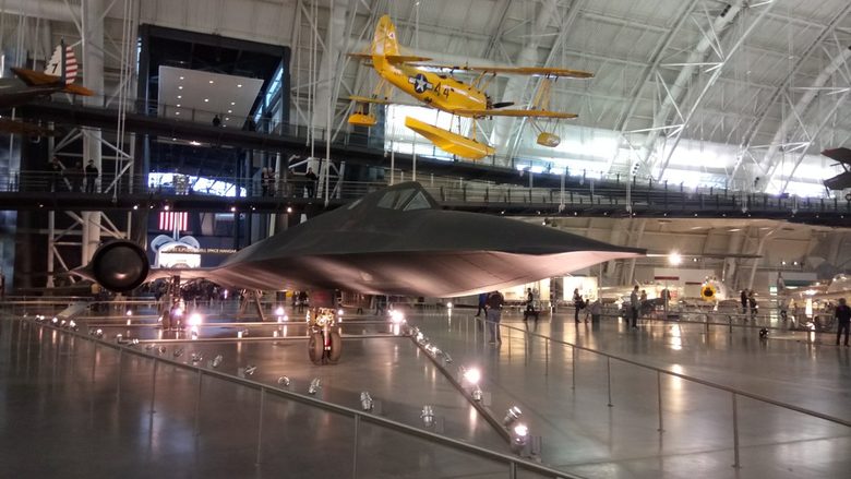 Lockheed SR-71 Blackbird (Черна птица) Lockheed SR-71 Blackbird (Черна птица)