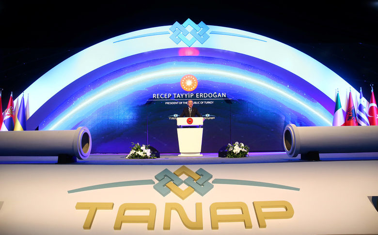 Украйна може да получава газ от TANAP през България, заяви Порошенко Украйна може да получава газ от TANAP през България, заяви Порошенко