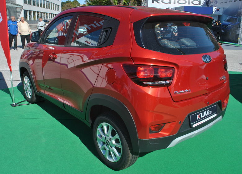 "Махиндра" KUV100