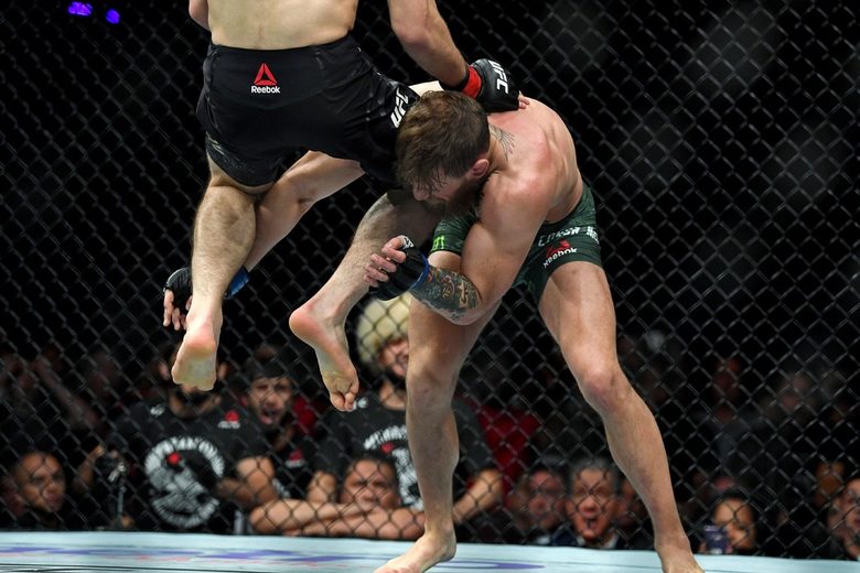 Нурмагомедов отказа Макгрегър и защити световната си титла в UFC