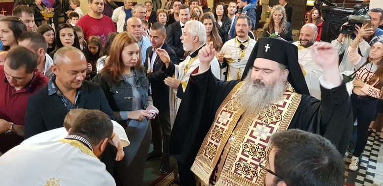 70 деца бяха кръстени във Варна като "противодействие на постепенното изчезване на българското ДНК"