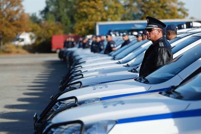 Кратки новини: Областни служби на МВР получиха 341 нови автомобила Кратки новини: Областни служби на МВР получиха 341 нови автомобила