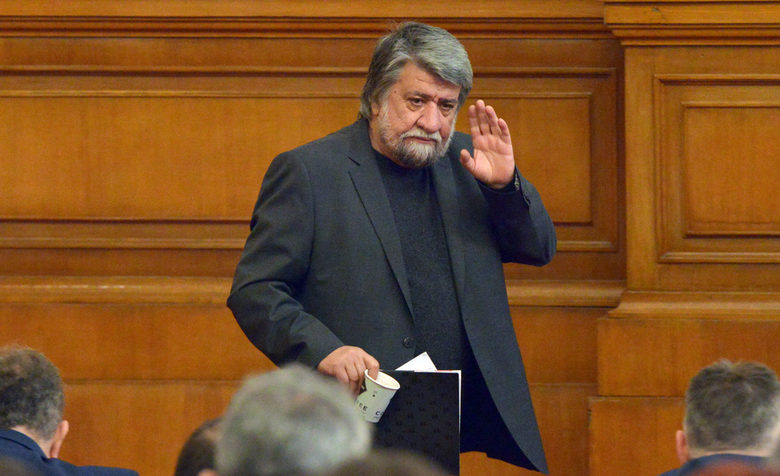 Вежди Рашидов и Тома Биков за правилното развитие на киното и политическата стратегия за сериалите Вежди Рашидов и Тома Биков за правилното развитие на киното и политическата стратегия за сериалите