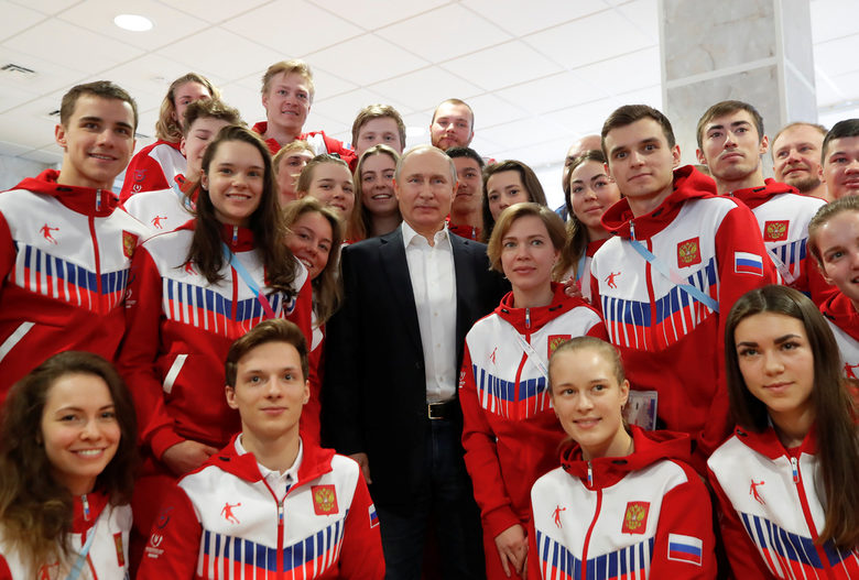 Путин с част от състезателите