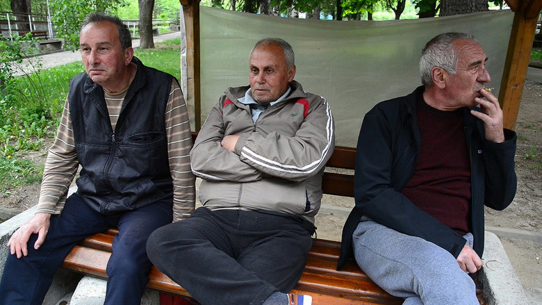 Трима мъже коментират ситуацията у нас.