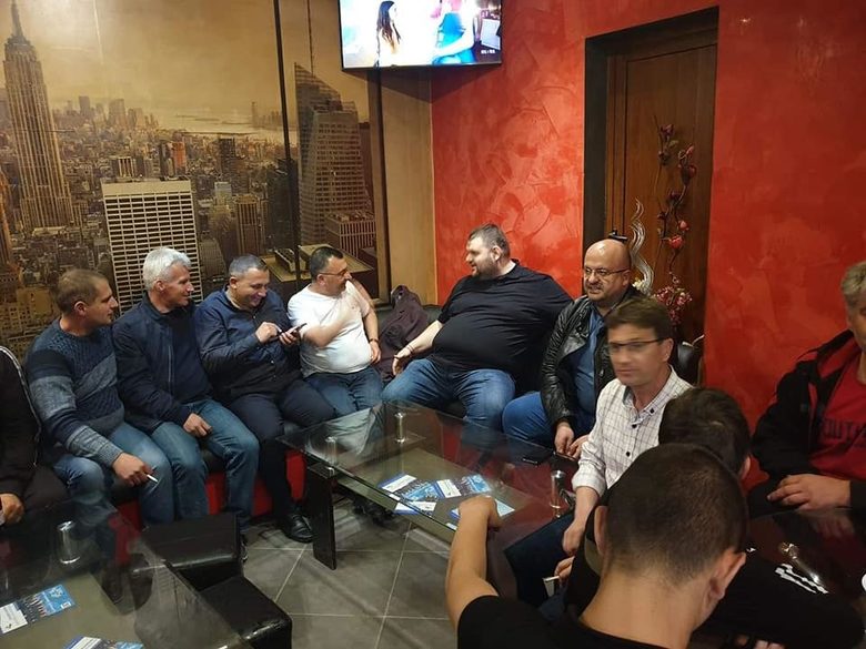 Делян Пеевски все пак се появи в кампанията