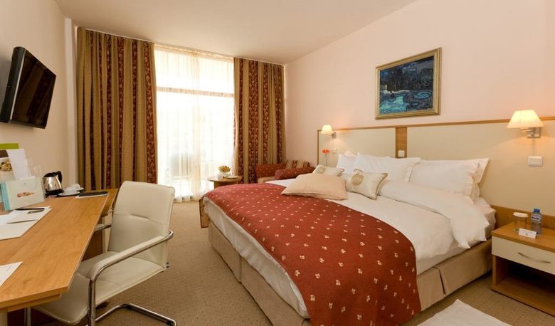 Apollo Golden Sands