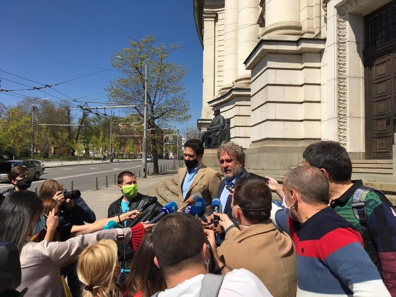 Дупчи ли се Софийският университет: сблъсък между институциите (обновена)