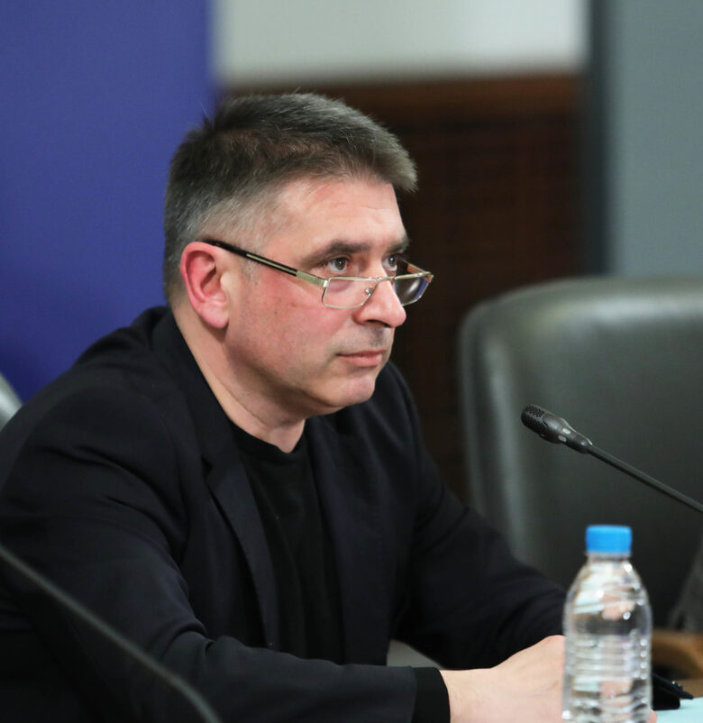 Положението става "извънредна епидемиологична обстановка" - какво се променя