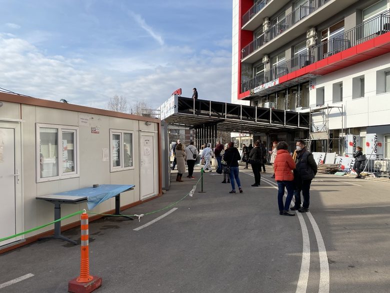 Ваксинирането с препарата на "АстраЗенека" спря по-бързо отколкото се изисква