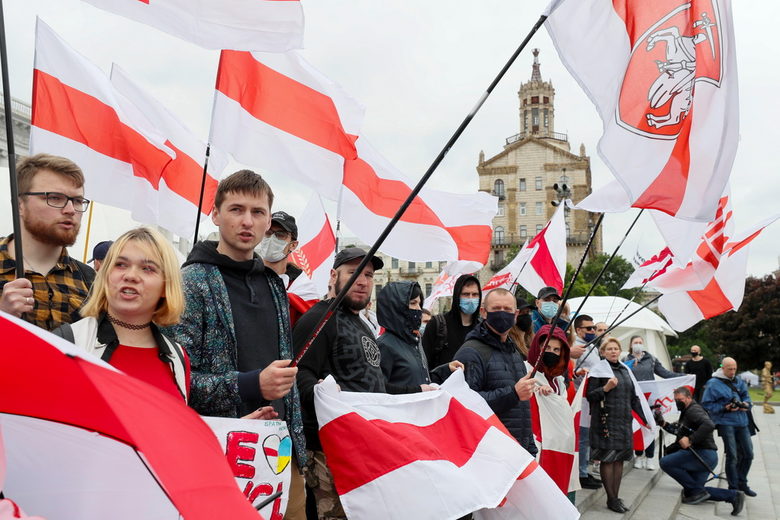 Протести в защита на Протасевич бяха организирани в Киев (на снимката), Варшава, Вилнюс и другаде.
