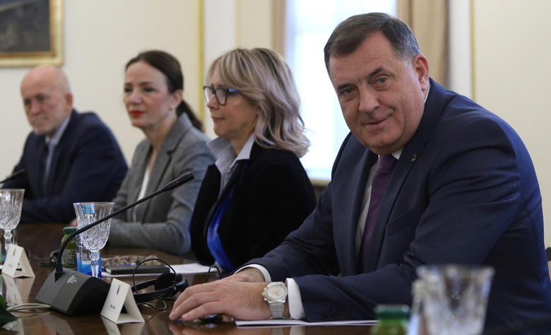 Милорад Додик