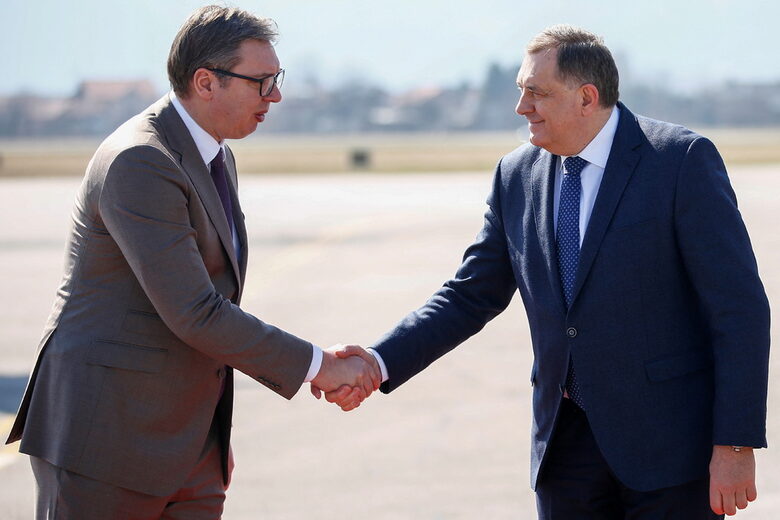 Мирослав Додик и сръбския президент Александър Вучич. Мирослав Додик и сръбския президент Александър Вучич.