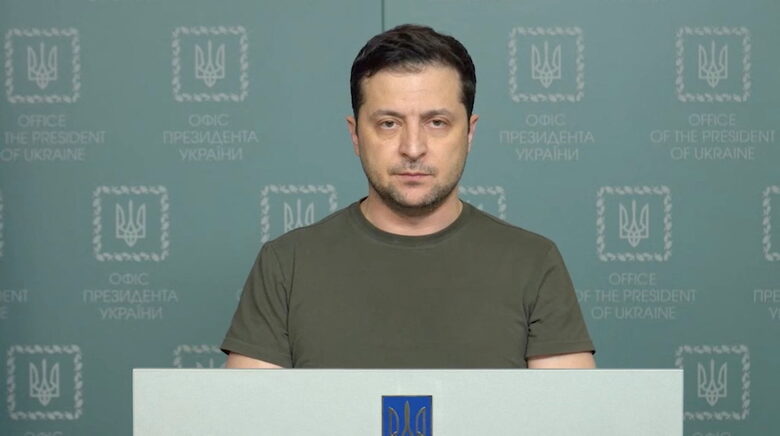 Зеленски – комикът, който изненадващо обедини нацията със смартфон и селфи
