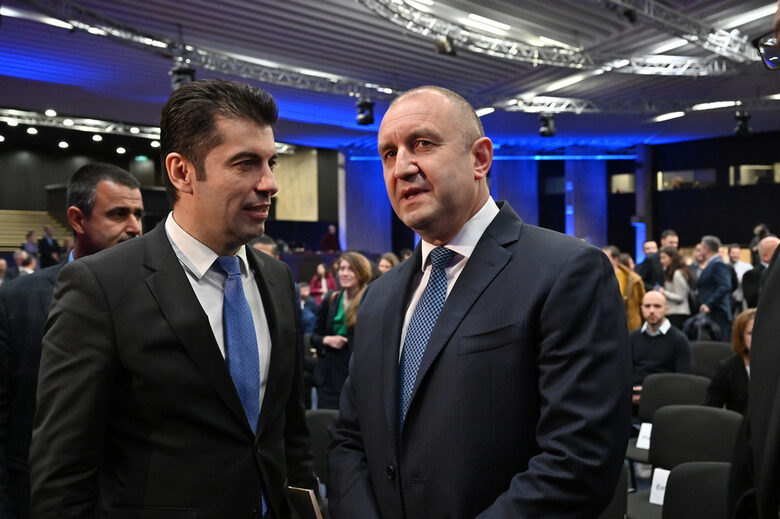 Кирил Петков и Румен Радев заедно на откриването на центъра