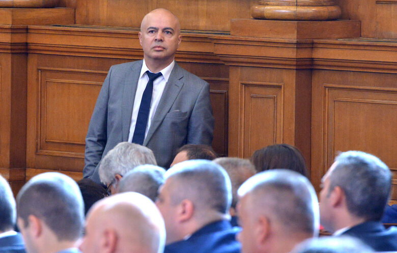 Свиленски: "Продължаваме промяната" се отнесе некоректно към БСП с намеците за нови мнозинства
