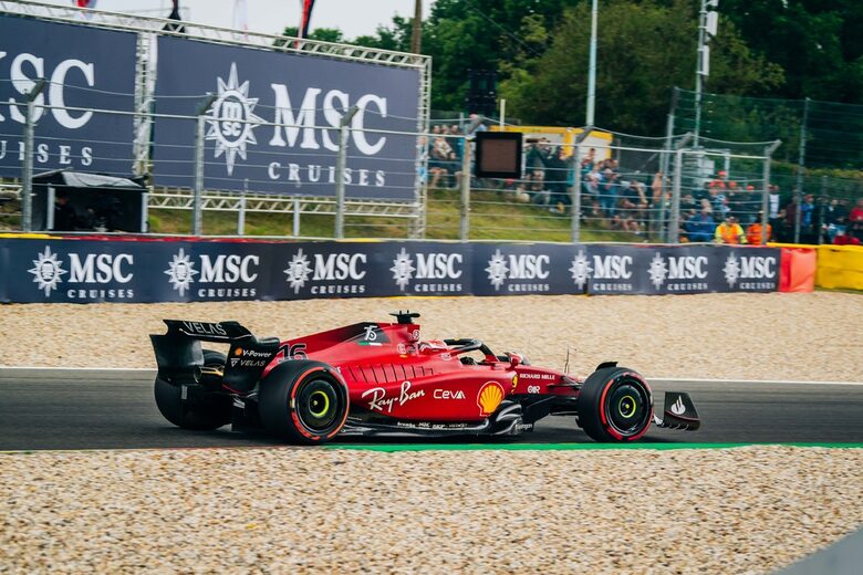  Предимство Верстапен: Формула 1 се възобновява, само че ще има ли борба за купата 