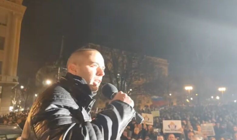  Дамян Кнежевич 