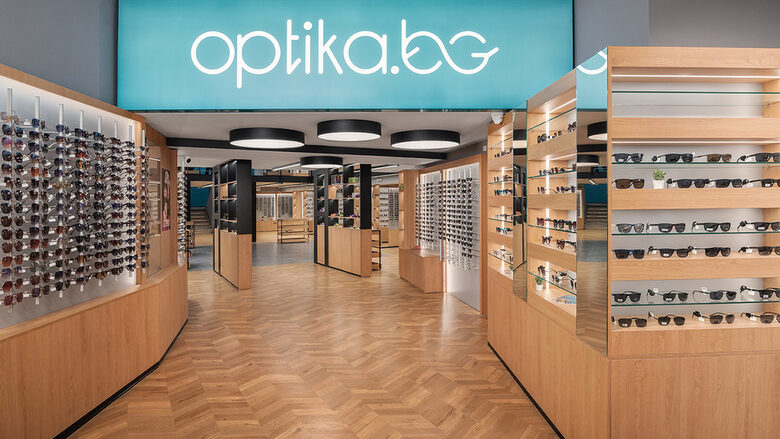  Най-голямата оптика в България ще ви изненада освен с размера си 