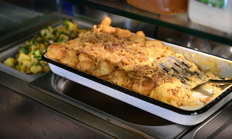  Домашните кулинарни опити в пандемията са сменени от опашки пред новите 