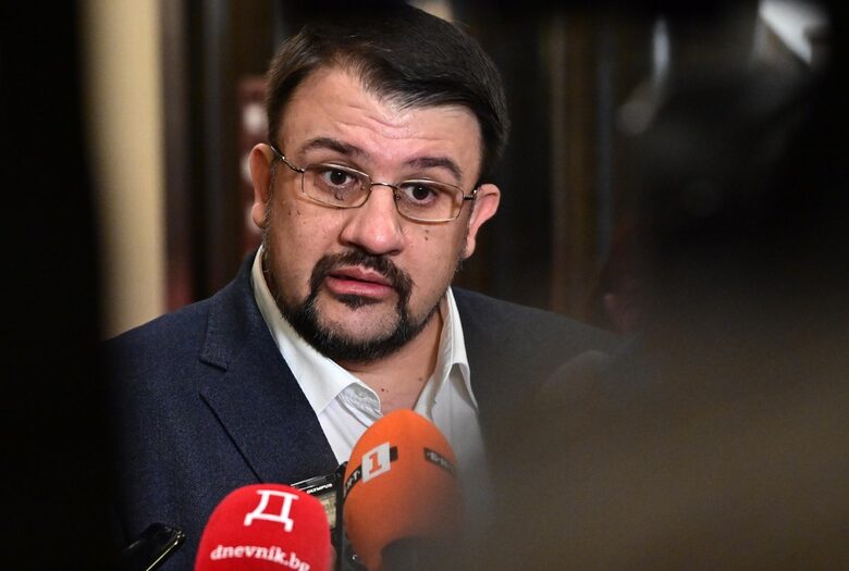 Новата коалиция ще предложи правителство на малцинството, възможни са промени в състава