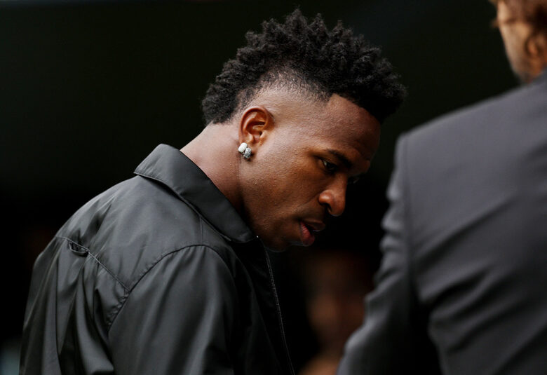  Червеният картон на Винисиус беше анулиран, само че той не игра против 