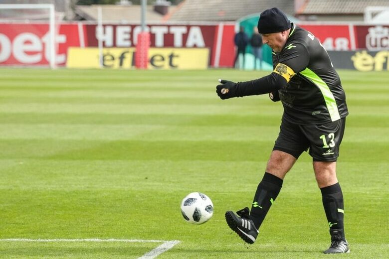  Бойко Борисов играе в тима на ветераните на 