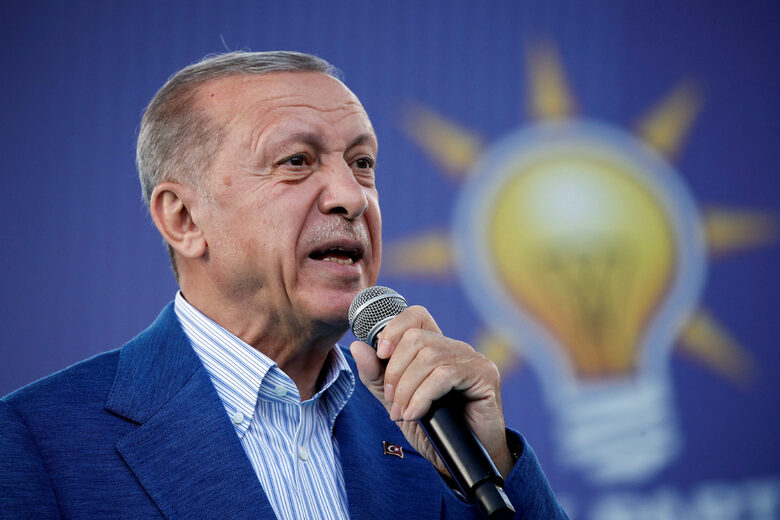  Кой ще вземе петте %: най-важното за днешния балотаж в Турция 